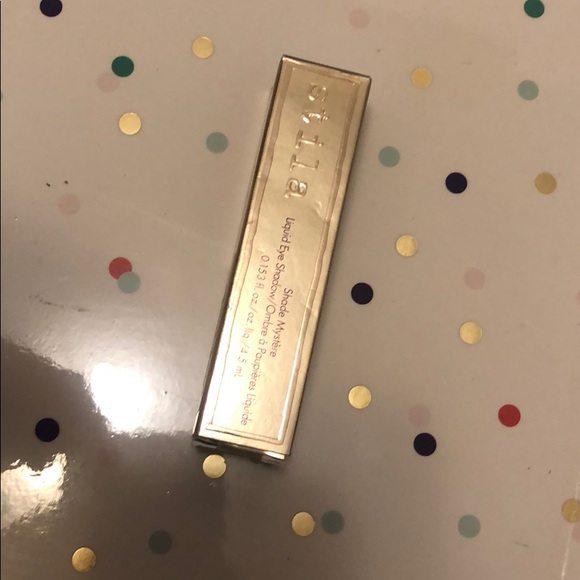 Stila Mystère Liquid Eyeshadow - Picture 6 of 8
